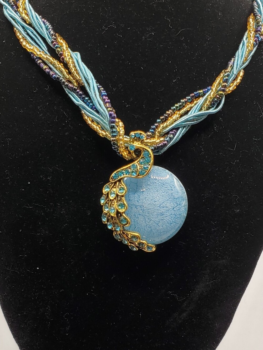 New Smooth Blue Marbled Stone Style Statement Pendant Necklace 18 In